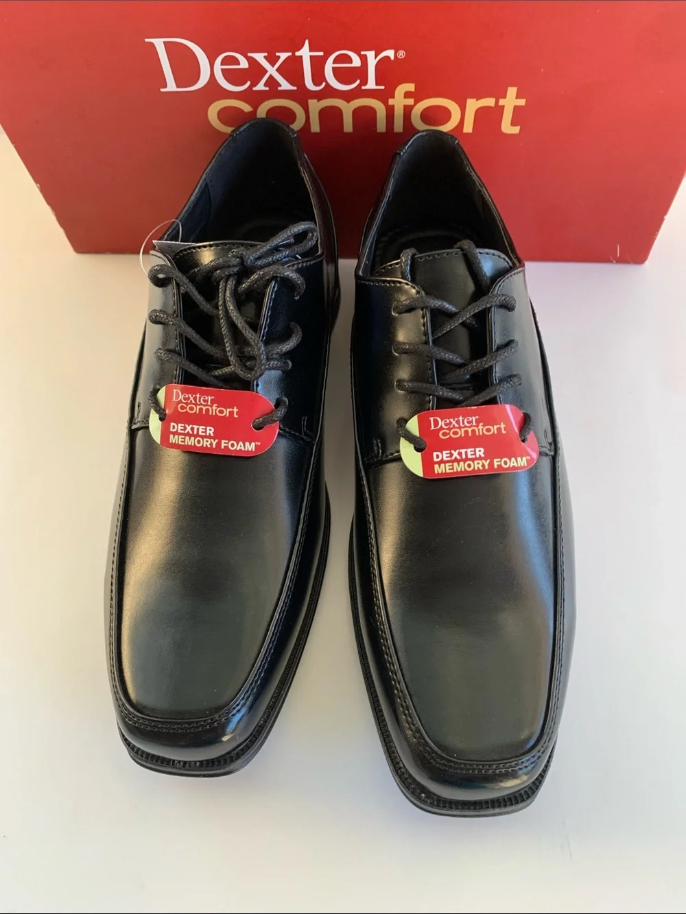 Dexter Black Leather Lace-Up Oxford  Size 8